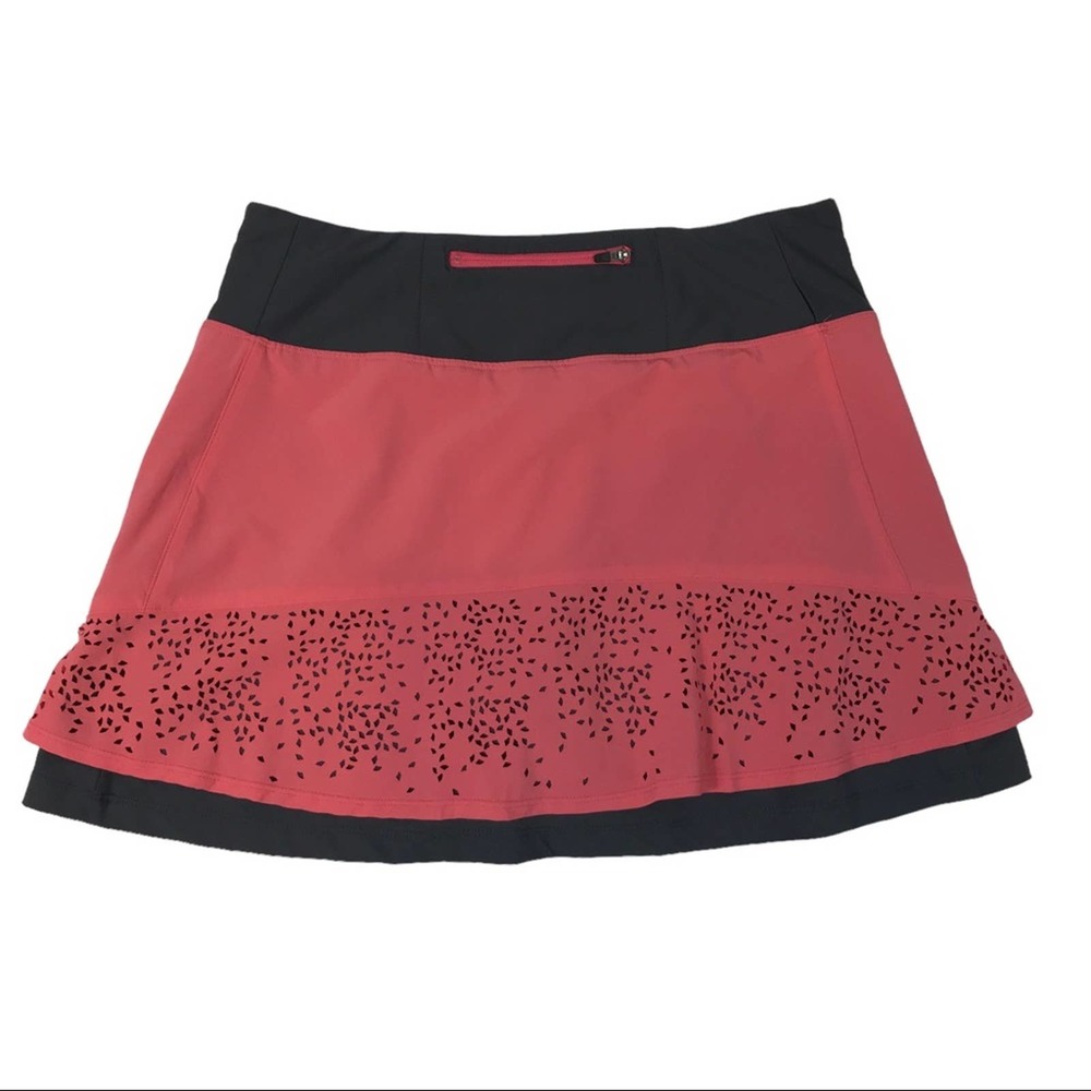 Title Nine Women’s Tennis Skort Built-in Shorts - Picture 4 of 5